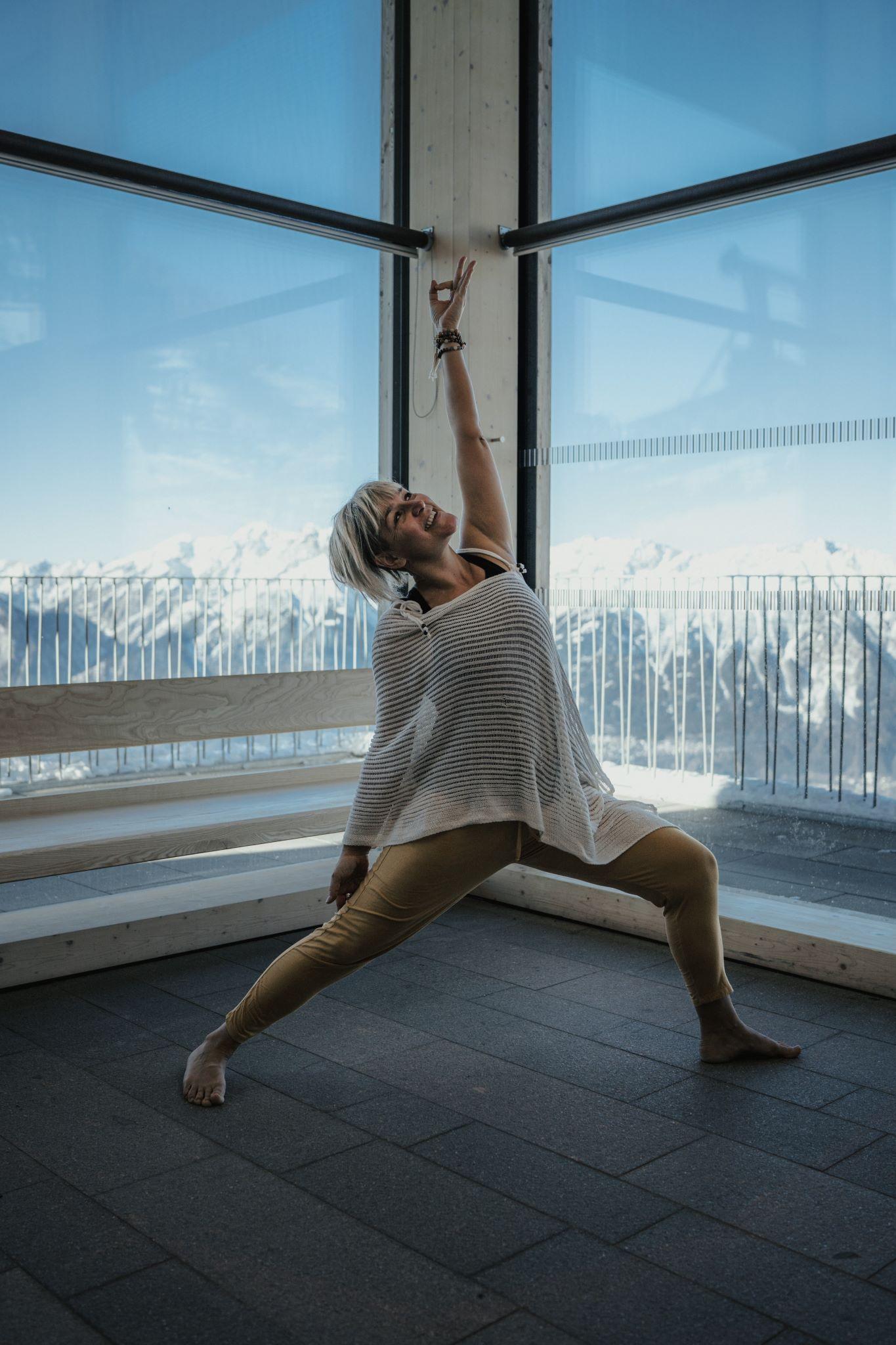 Yoga Winter Fotokredit Blitzkneisser